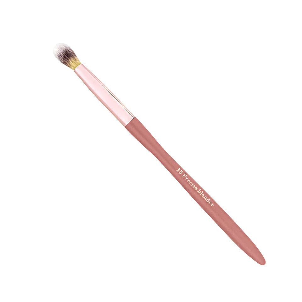 Cent Pur Cent - Precise Blender Brush - The Pure Beauty Shop